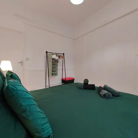 Appart'homecity - Marne 1850 شقة