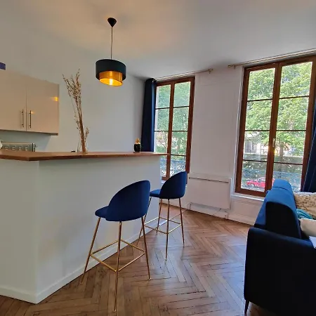 Appart'homecity - Marne 1850 Lägenhet *