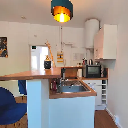 Appart'homecity - Marne 1850 *