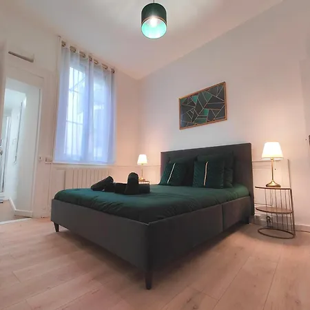 Appart'homecity - Marne 1850 *